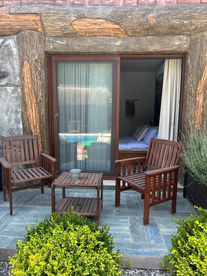 Pupa Alacati Butik Otel เซสเม ภายนอก รูปภาพ
