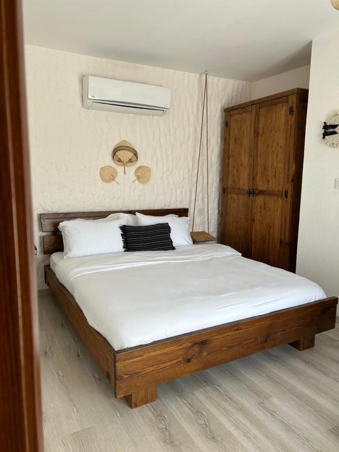 Pupa Alacati Butik Otel เซสเม ภายนอก รูปภาพ